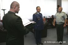 Generál Bulík dnes prijal rektora AOS