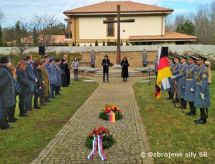 De nrodnho smtku padlch vojakov a vojnovch obet